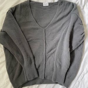 Aritzia Wilfred Hush Knit V-Neck Sweater in Elegant Charcoal